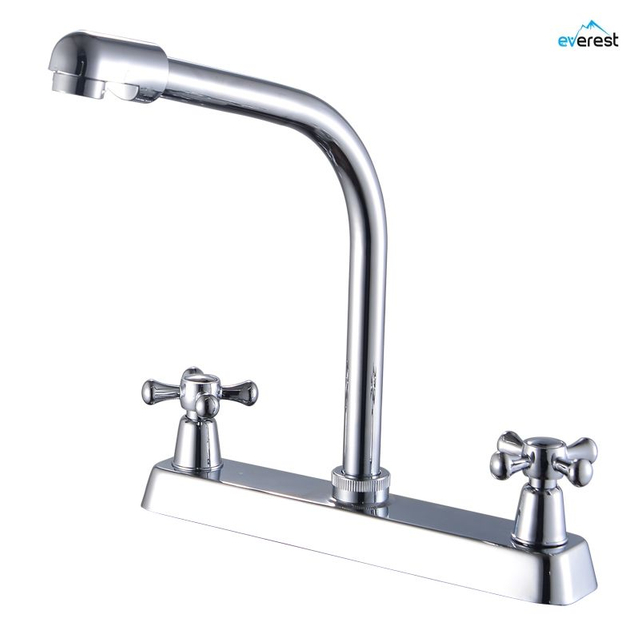 High Quality 8 Inch Double Handle Rotatable 7 Shaped Nozzle Hot And Cold Water Mixing Valve Deck Installed Kitchen Sink Faucet