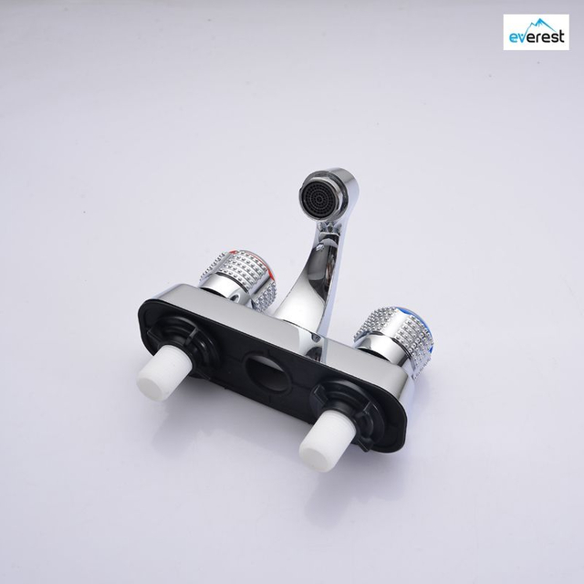 China Factory Direct Sell Deck mounted Two Handle Basin faucet 4 inch min spread mixer